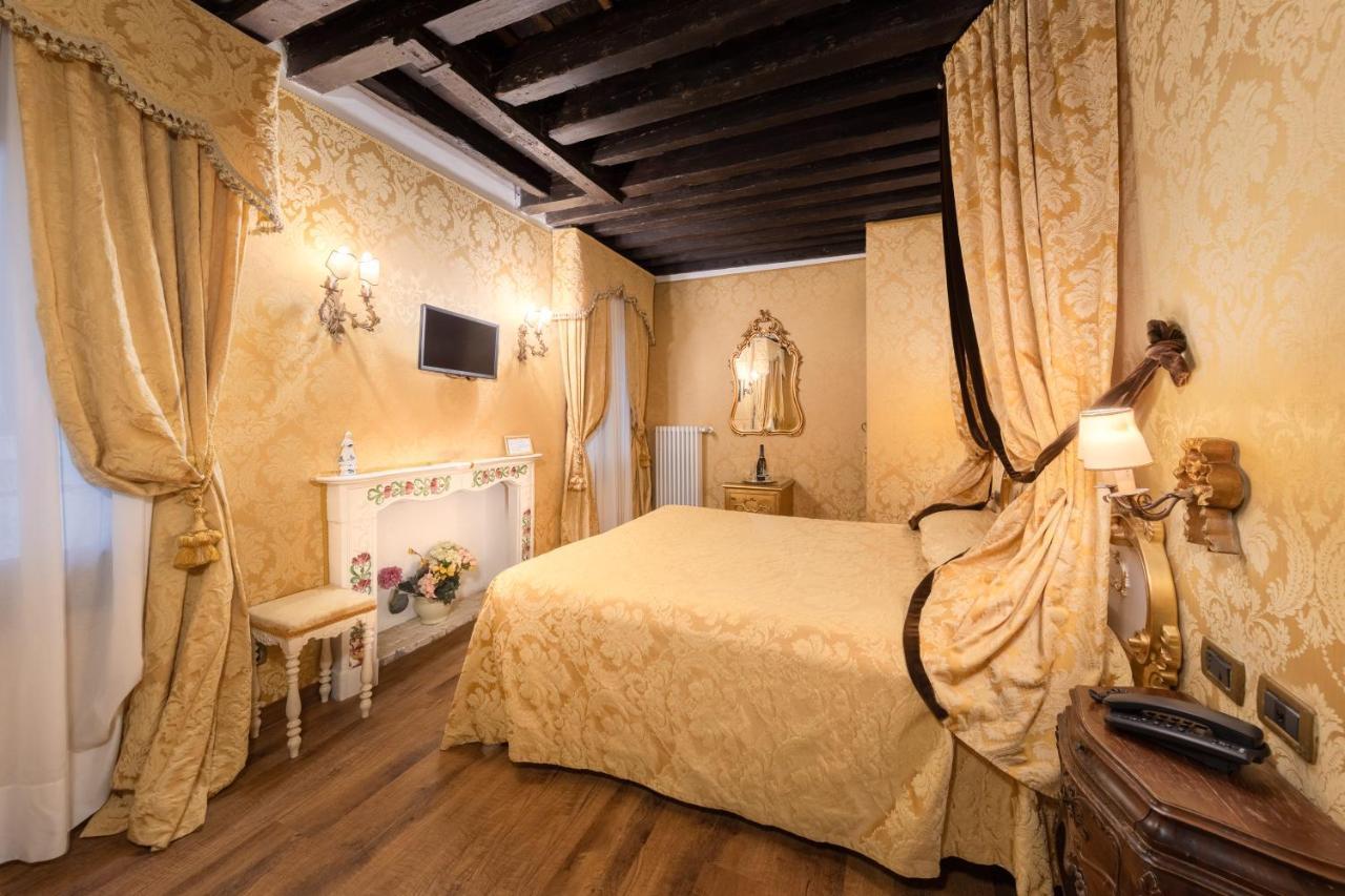 Residenza La Loggia Bed and Breakfast Venecia Exterior foto