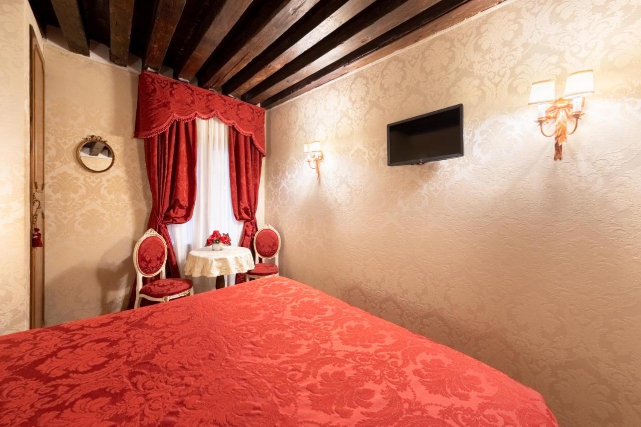 Residenza La Loggia Bed and Breakfast Venecia Exterior foto