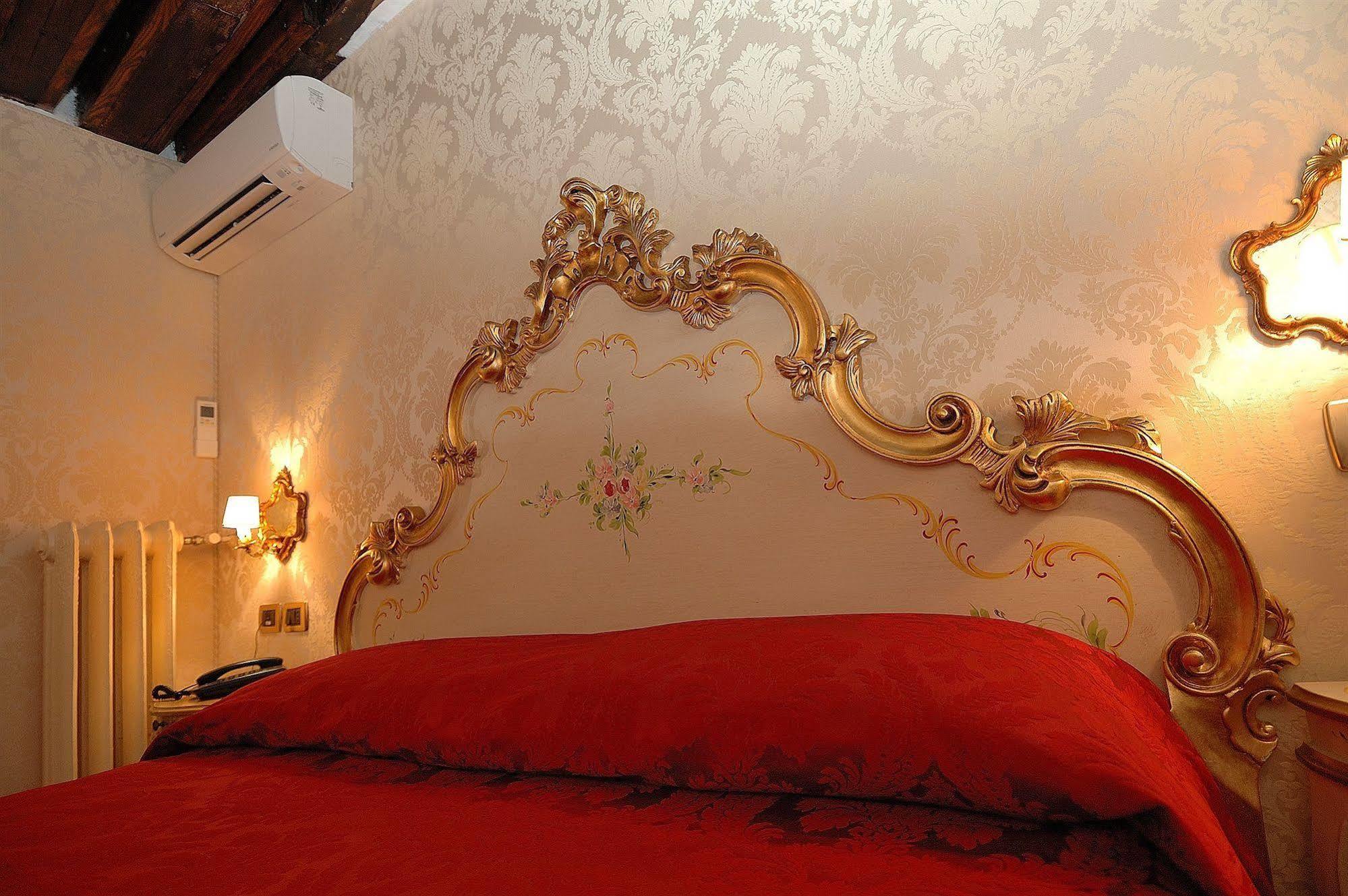 Residenza La Loggia Bed and Breakfast Venecia Exterior foto